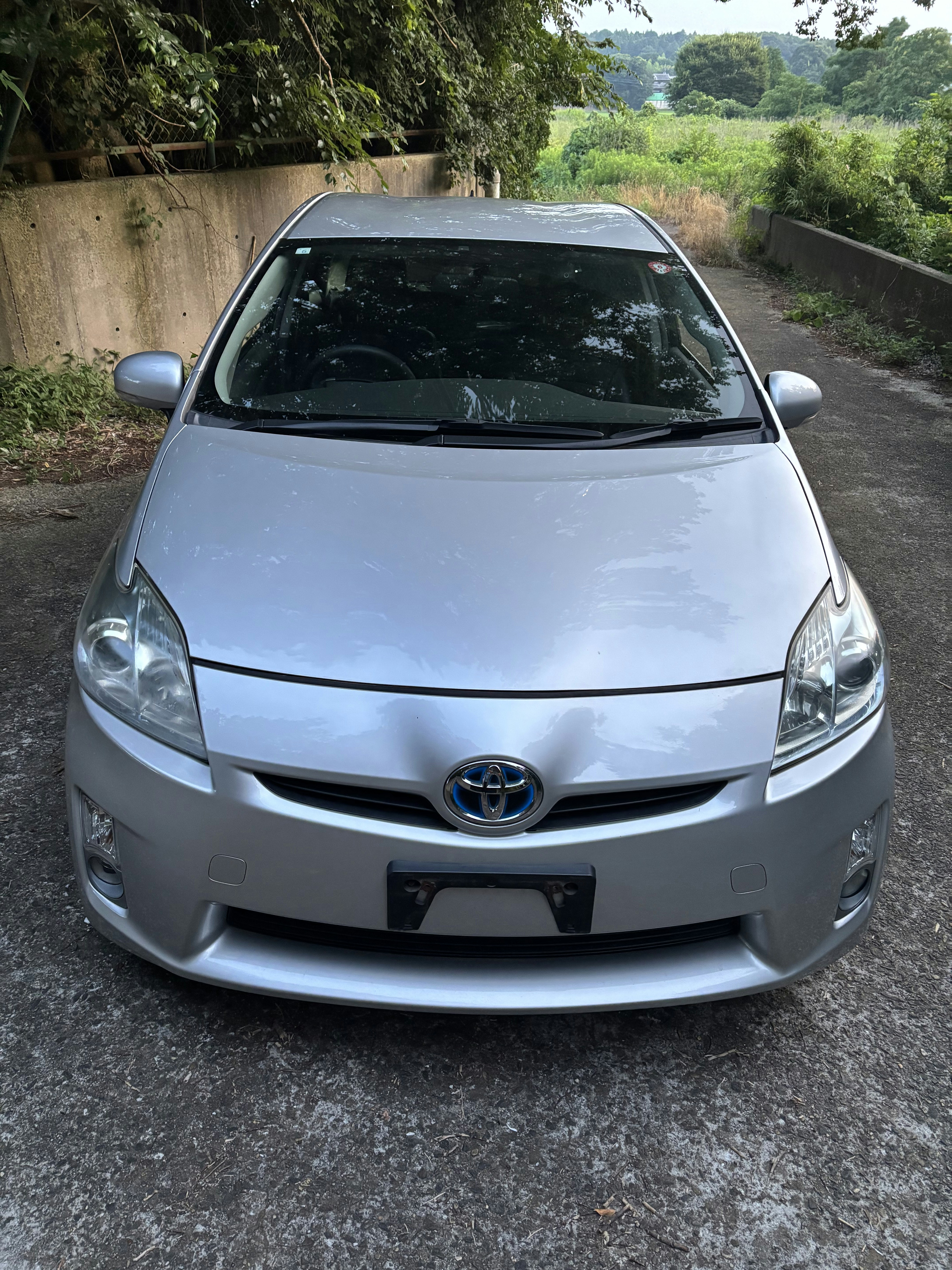 トヨタ  プリウス30  平成22年式   84,000km