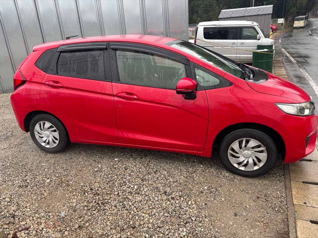 ホンダ フィット H28年式 29,700km 車検R9/9